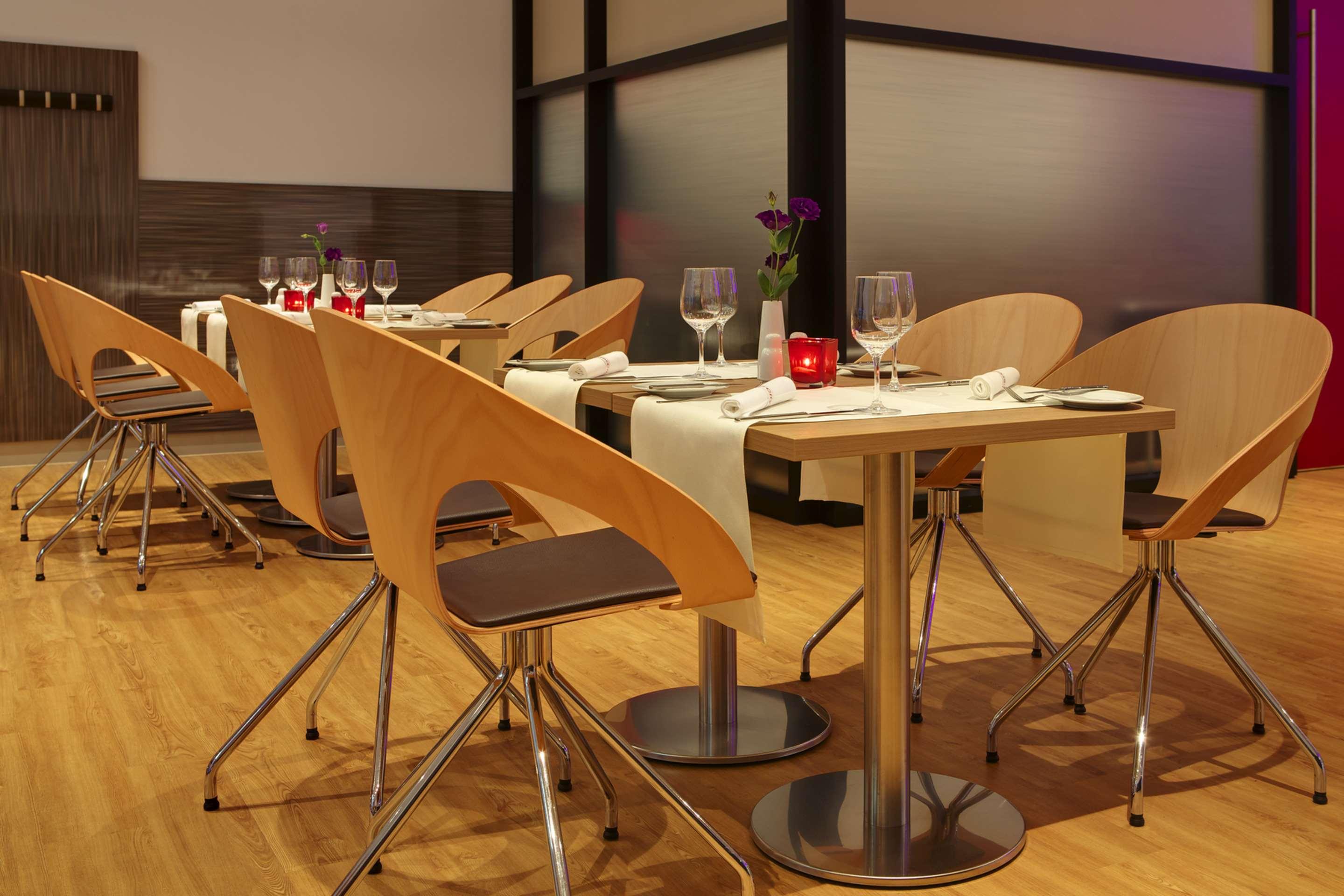 Intercityhotel Hauptbahnhof 4* Berlín