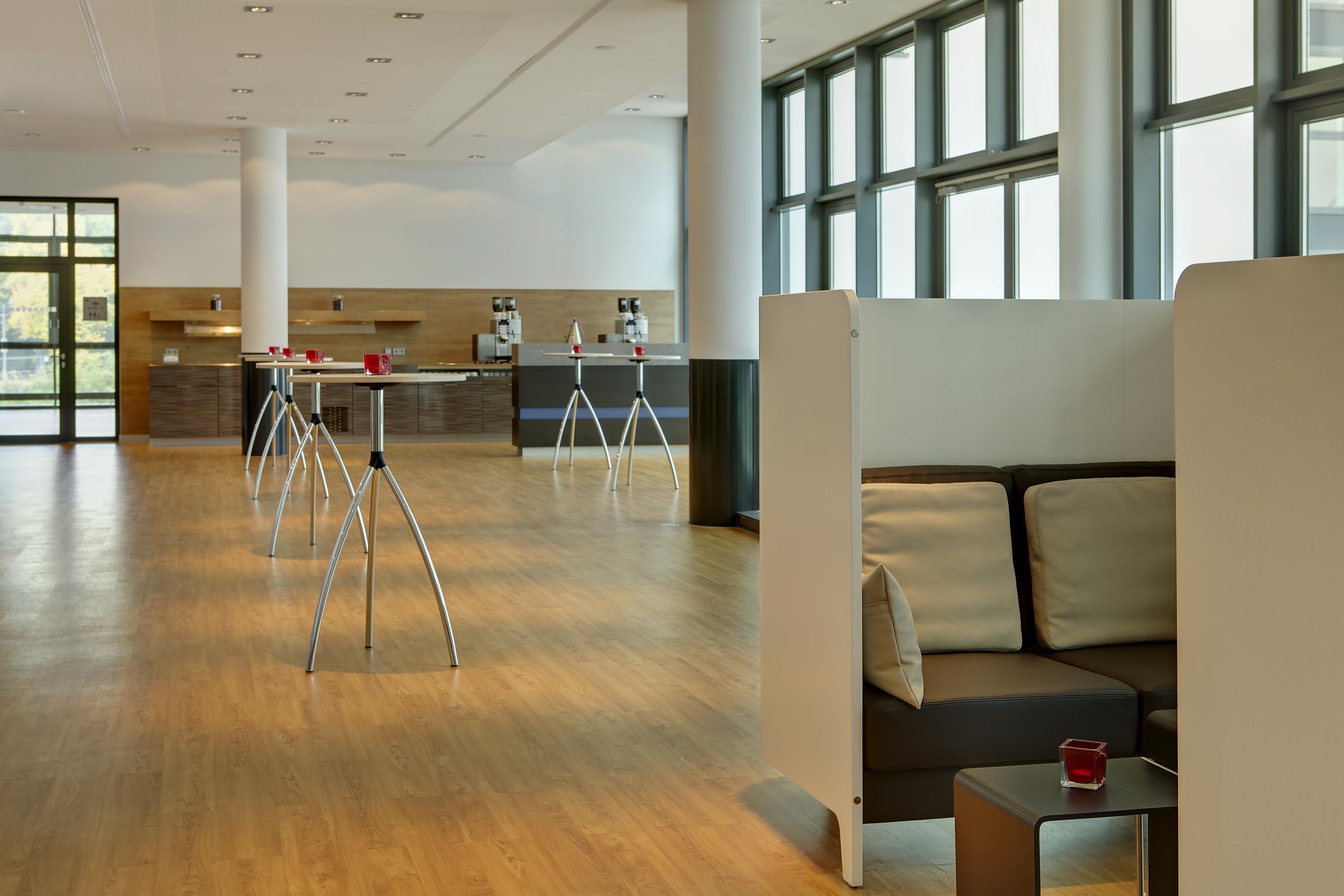 Intercityhotel Hauptbahnhof Отель