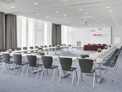 Intercityhotel Hauptbahnhof 4* Берлин