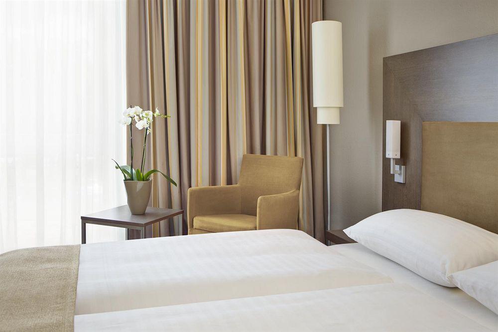 Intercityhotel Hauptbahnhof Hotel Berlín